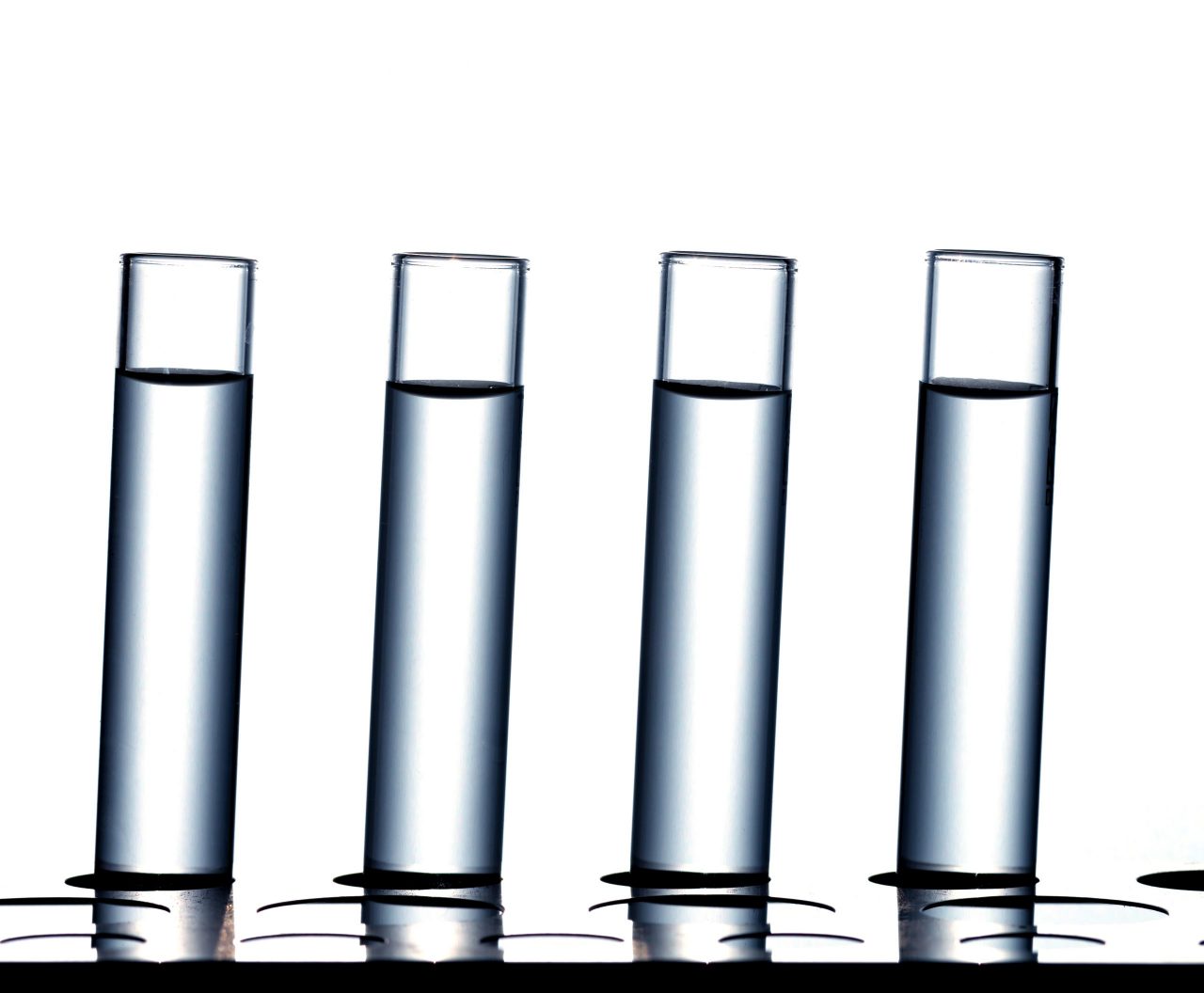 science-laboratory-research-test-tubes-976HDW9-scaled-1280x1056-1.jpg